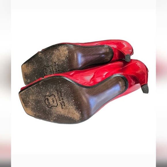 Stunning Stuart Weitzman Womens Red Patent Leather Pumps 7.5 Cherry Girl Fierce - Picture 11 of 13